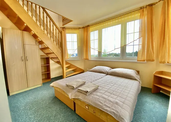 Podlesie 招待所 奥斯特罗沃