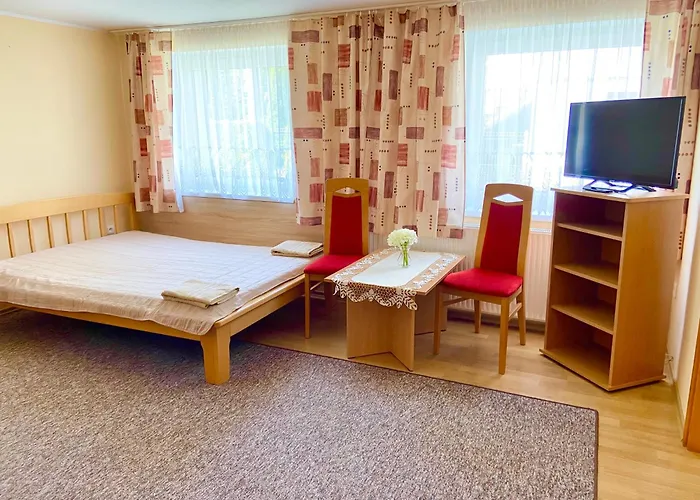 招待所 Podlesie 奥斯特罗沃